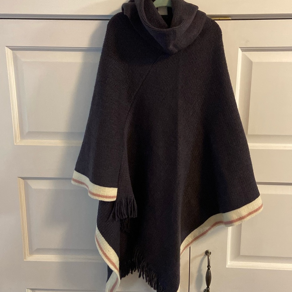 Roots kids poncho